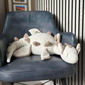 Gigantisch dinosaurus knuffel Haakpatroon