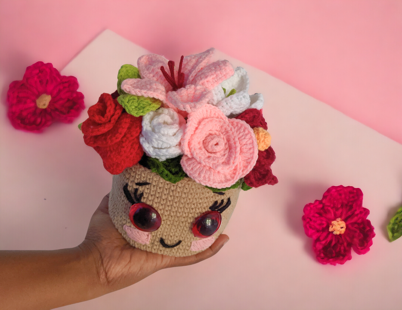 Schattige Pot met 5 Bloemen Haakpatroon - Afbeelding 5