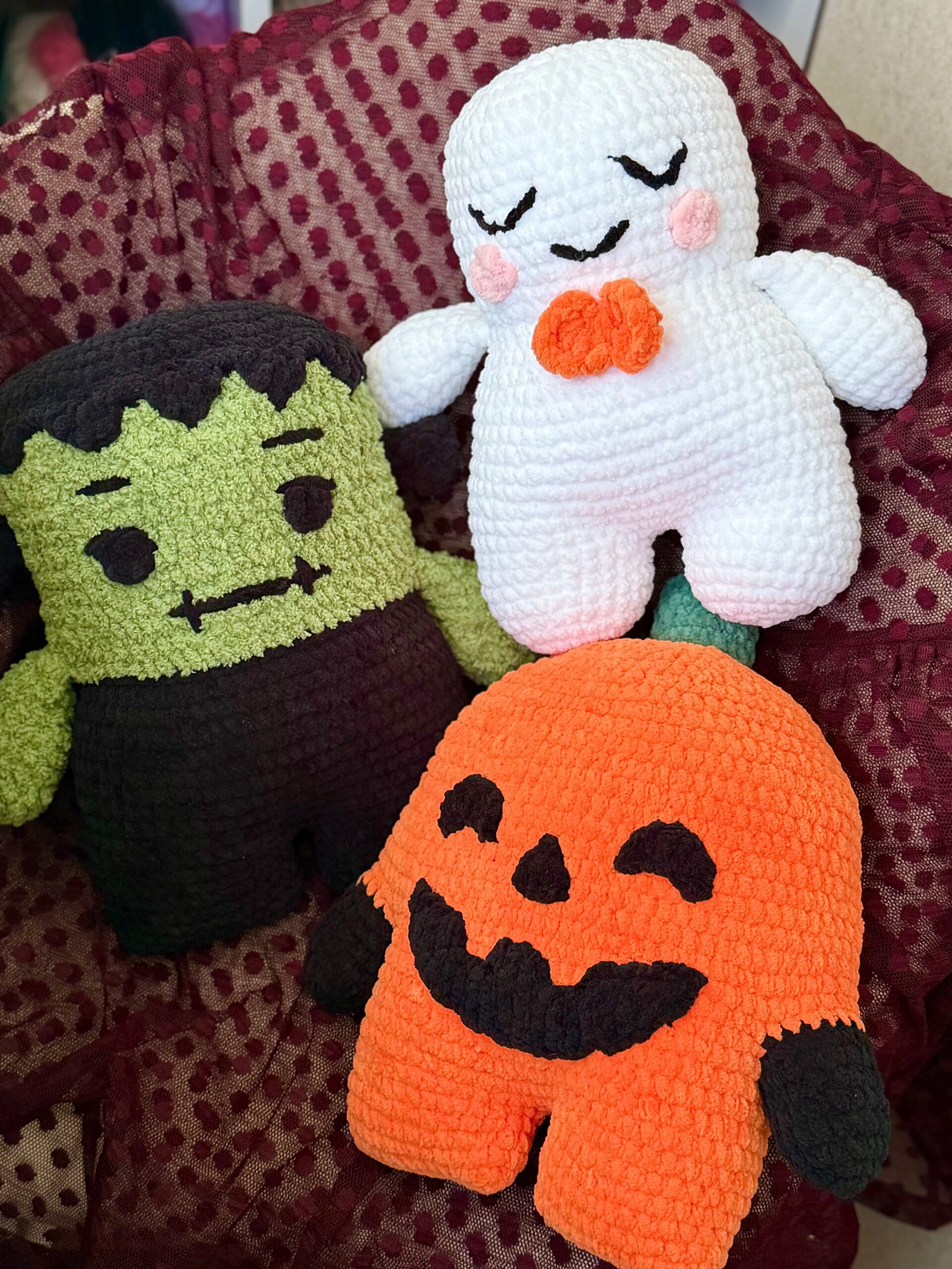 bundel met 25 halloween haakpatronen